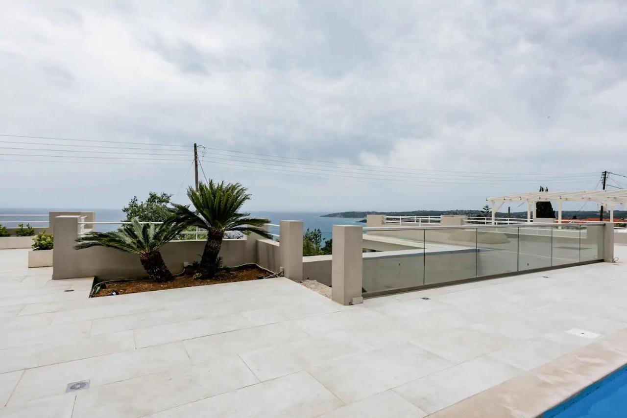 Etherealvilla-Family Villa With Pool Lourdata  Exterior photo